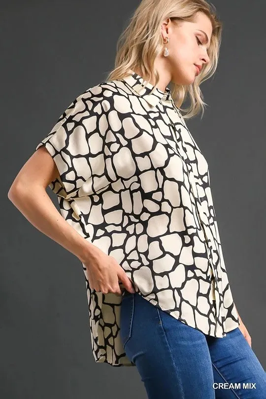 Abstract Collared Top