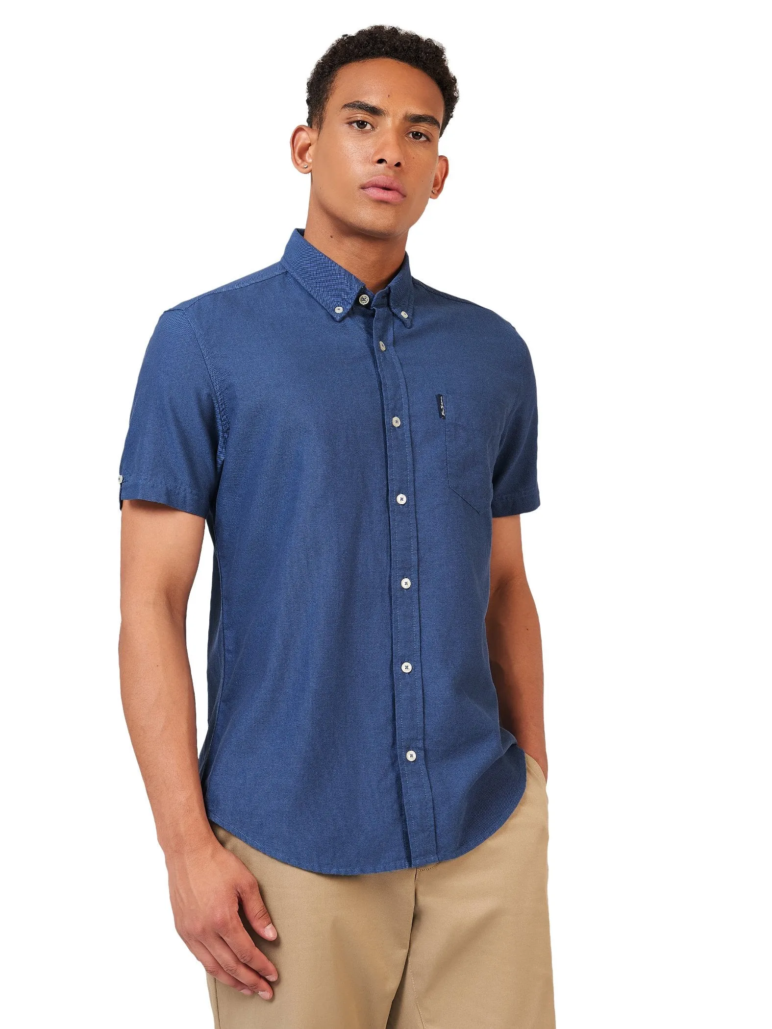 Ben Sherman Men's Button-Down Collar Signature Oxford Shirt, Tab Logo Pocket, Short Sleeved, Regular Fit