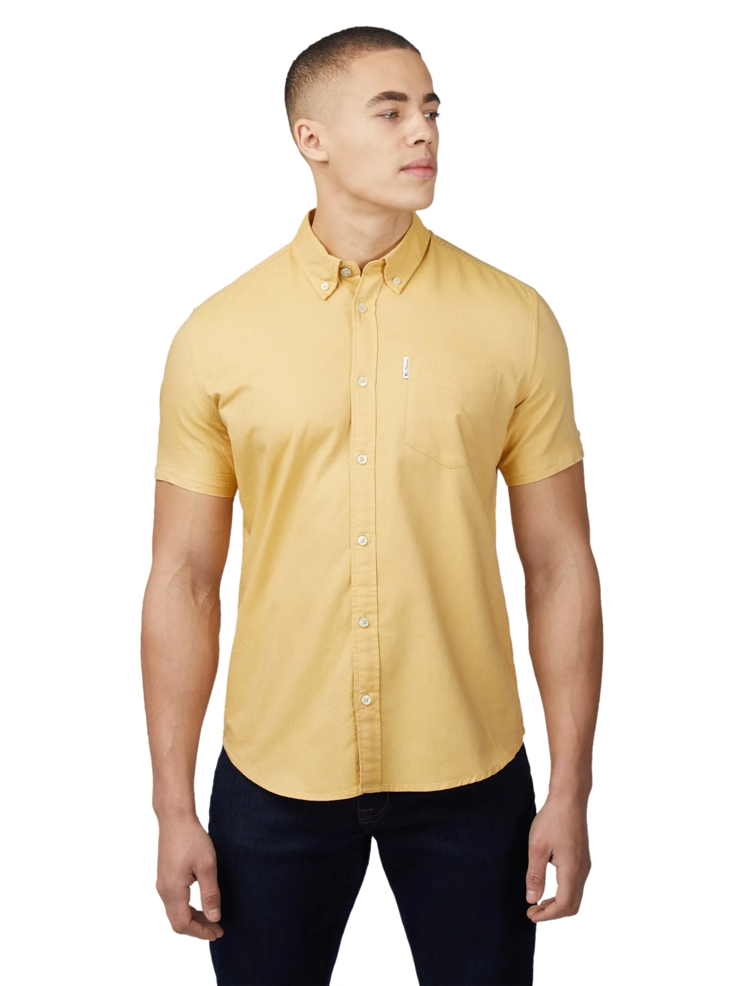 Ben Sherman Men's Button-Down Collar Signature Oxford Shirt, Tab Logo Pocket, Short Sleeved, Regular Fit