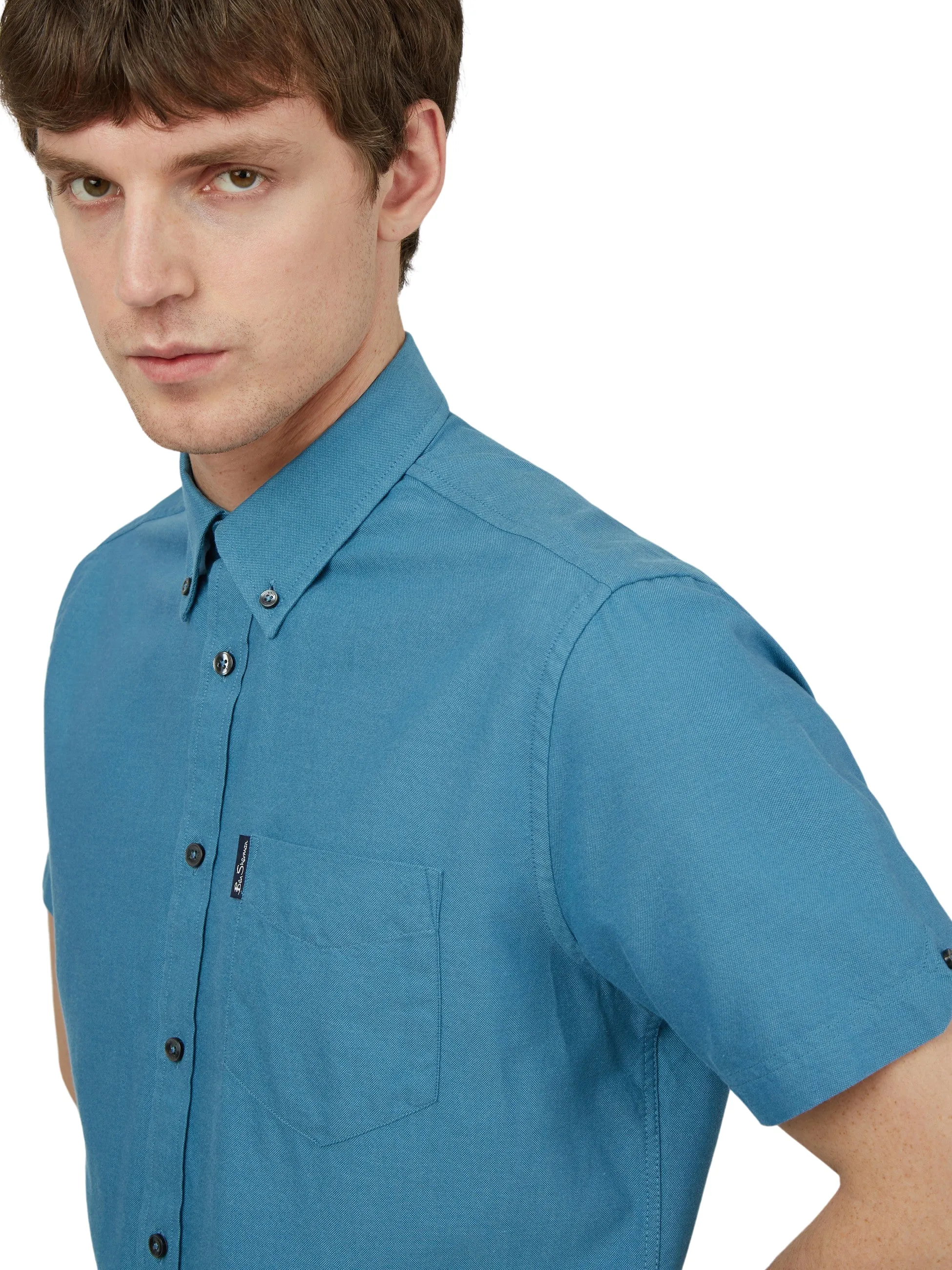 Ben Sherman Men's Button-Down Collar Signature Oxford Shirt, Tab Logo Pocket, Short Sleeved, Regular Fit