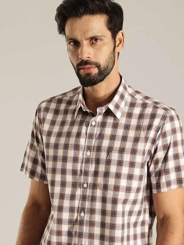 Men Checked Half Sleeve Cotton Blend Shirt