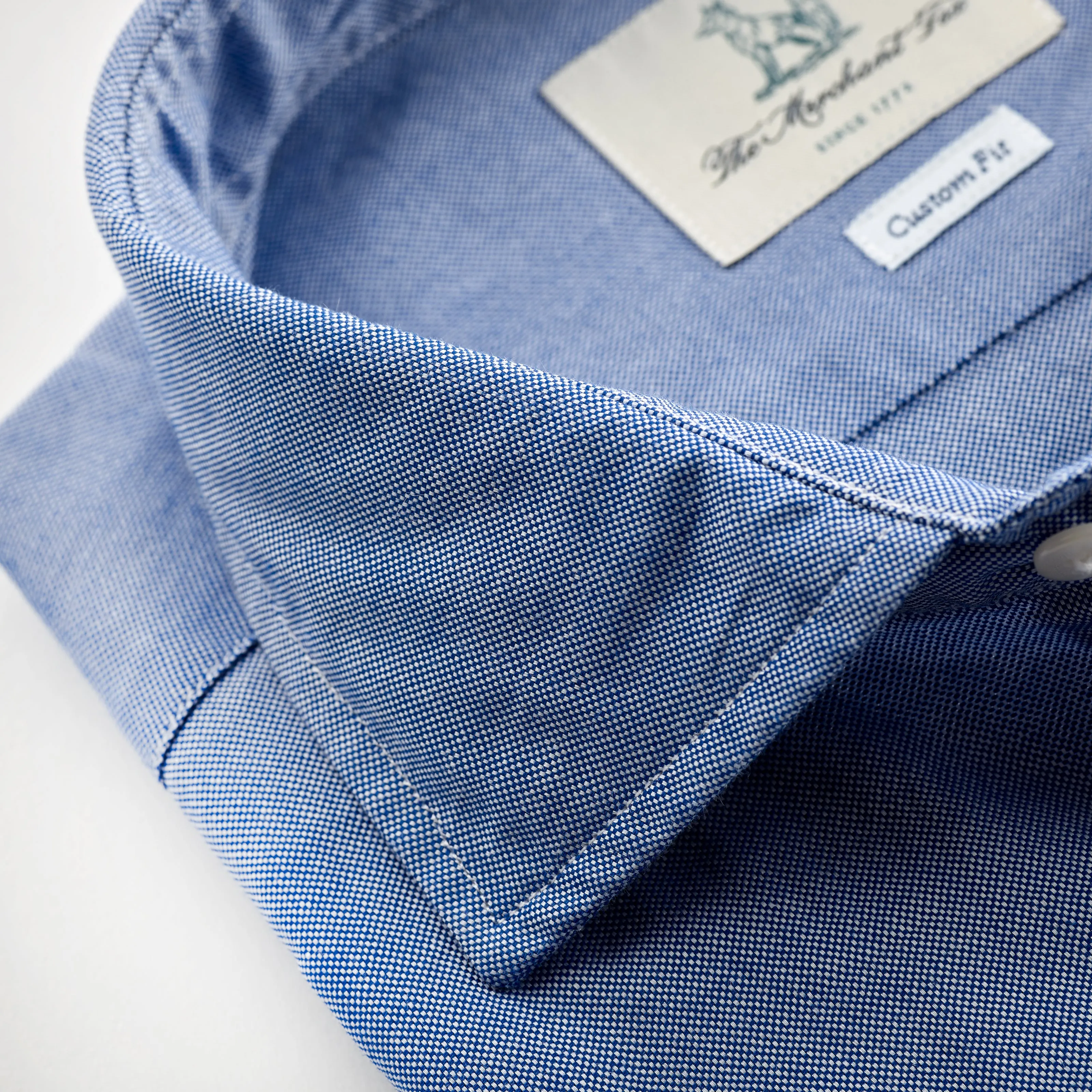 Mid-blue spread collar oxford shirt