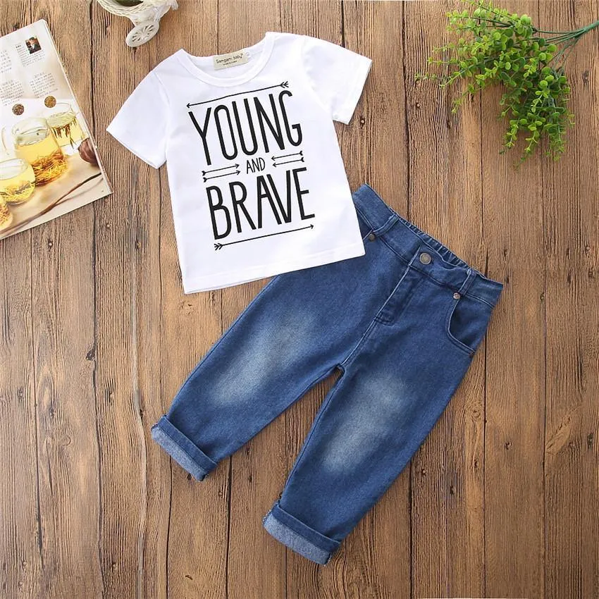 "YOUNG & BRAVE" PRINTED GRAPHIC TEE AND PANTS