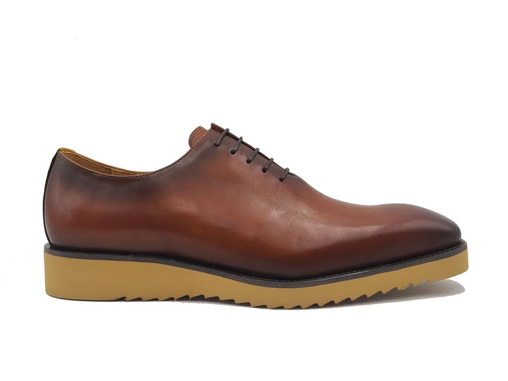 Signature Wholecut Oxford With Lightweight Sole