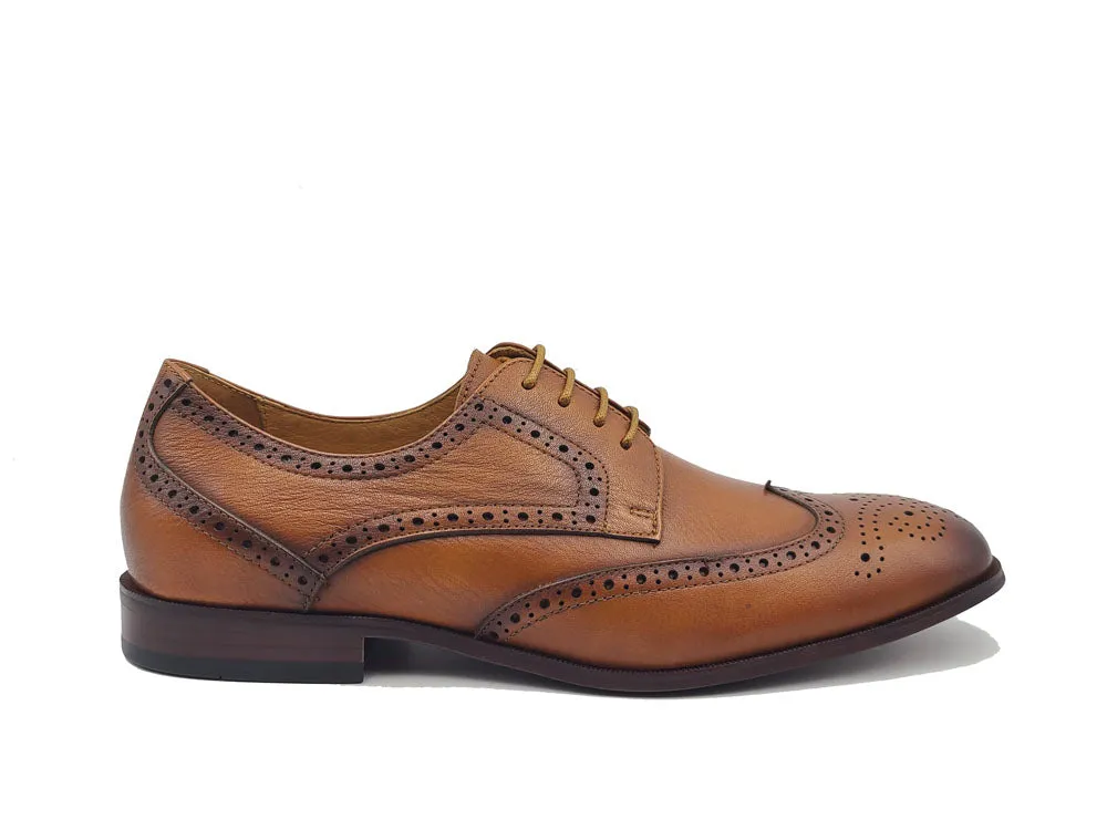 Tumbled Leather Blucher style Oxford with Flex Sole